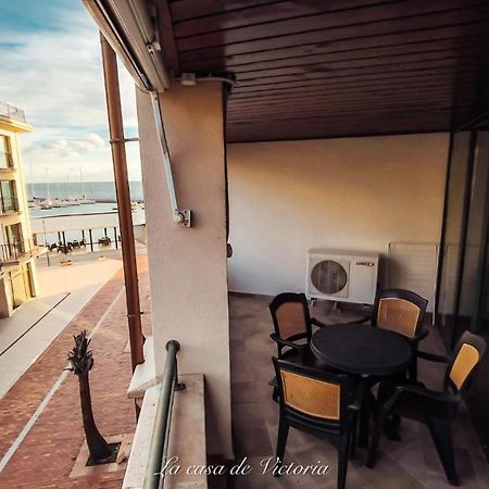 La Casa De Victoria - Holiday Apartment Balchik Bagian luar foto